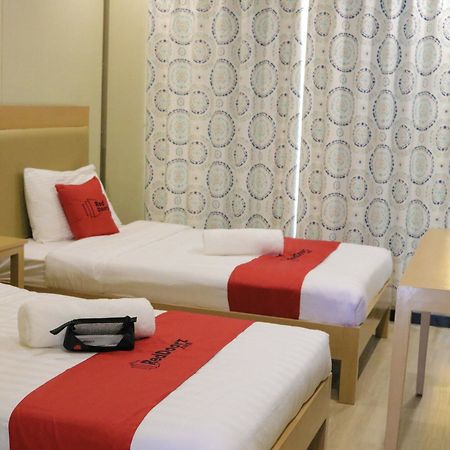 Reddoorz Plus @ As Fortuna Cebu Εξωτερικό φωτογραφία